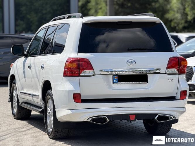 Toyota Land Cruiser 34 toyota Land Cruiser 2013