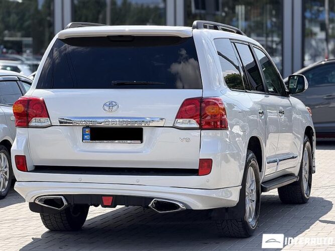 Toyota Land Cruiser 36 toyota Land Cruiser 2013