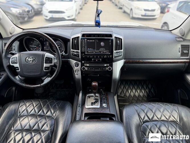 Toyota Land Cruiser 52 toyota Land Cruiser 2013