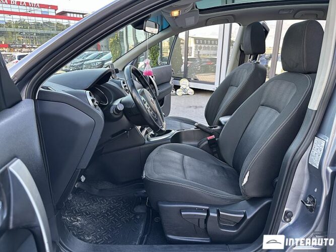 Nissan Qashqai+2 34 nissan Qashqai+2 2011