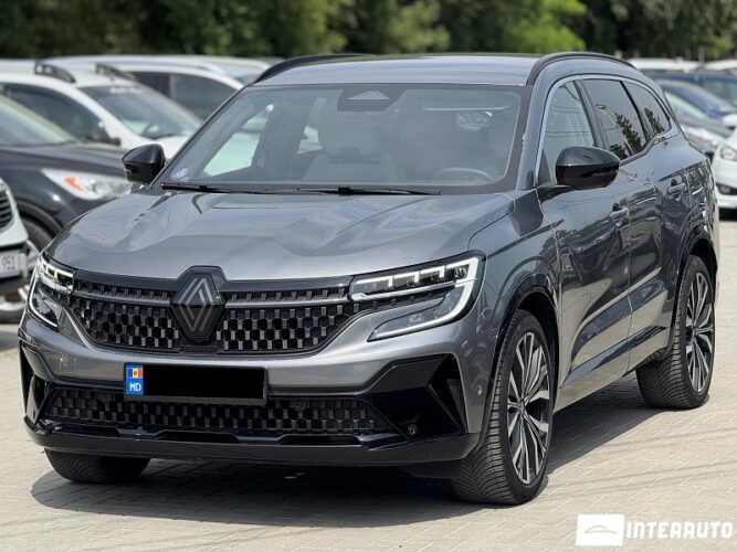Renault Espace 2024 doar la InterAuto