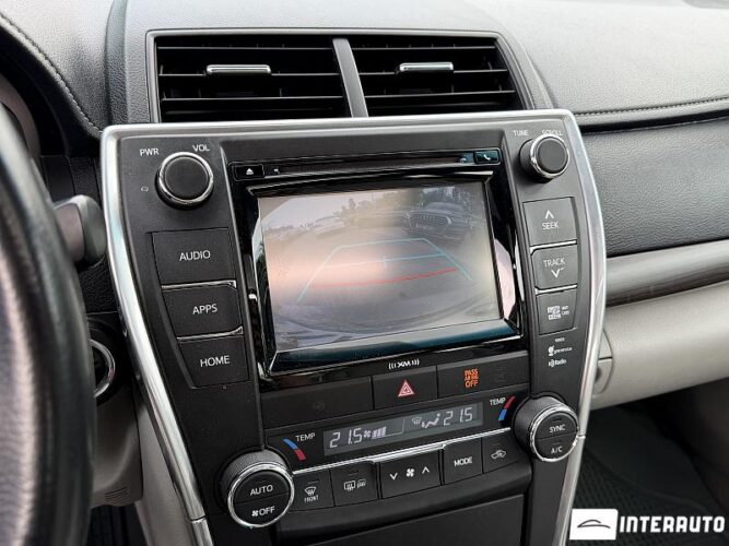 toyota Camry 2016