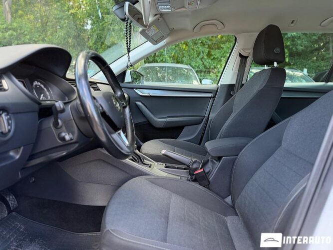 Skoda Octavia 37 skoda Octavia 2019