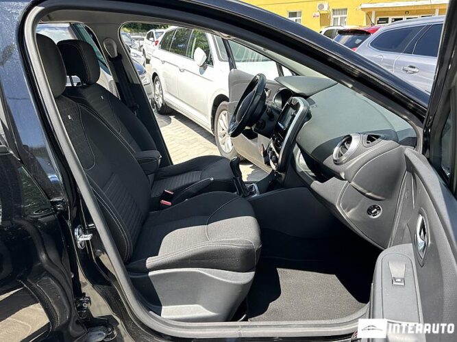 Renault Clio 41 renault Clio 2016