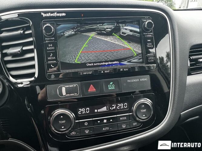 mitsubishi Outlander 2016