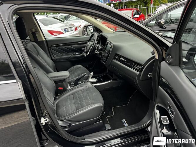 mitsubishi Outlander 2016