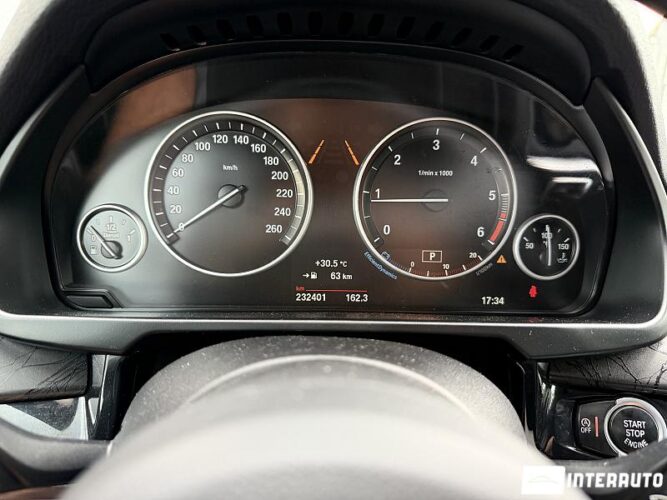 BMW X5 2.5D 39 bmw X5 2.5D 2015