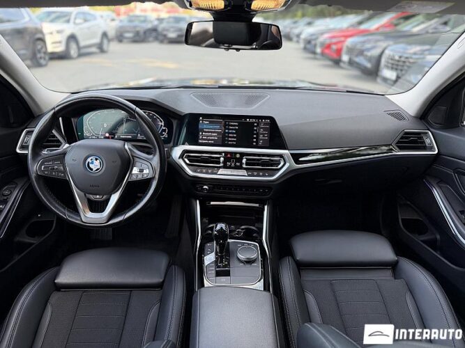 BMW 330E 42 bmw 330E 2022