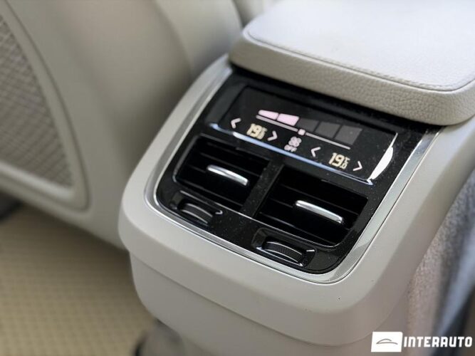 Volvo XC 90 52 volvo XC 90 2015