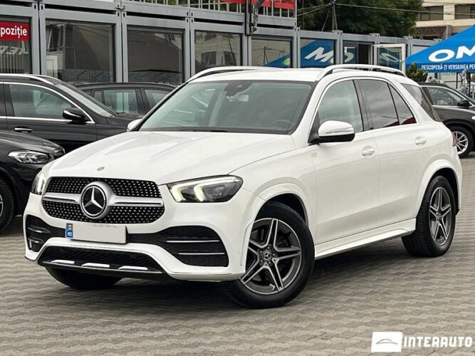 Mercedes GLE 300d 37 mercedes GLE 300d 2021