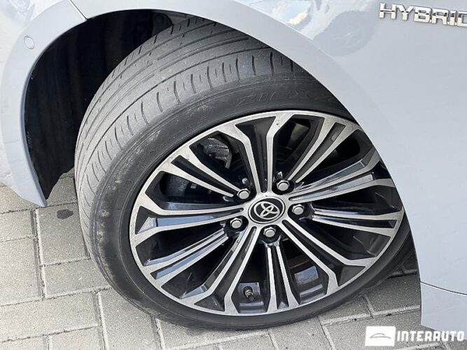 Toyota Corolla 48 toyota Corolla 2021
