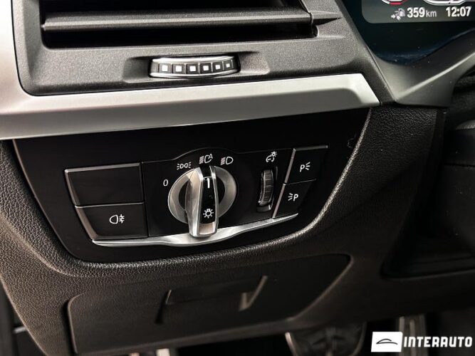 BMW X3 3.0e 40 bmw X3 3.0e 2021