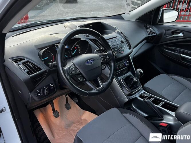 ford Kuga 2016