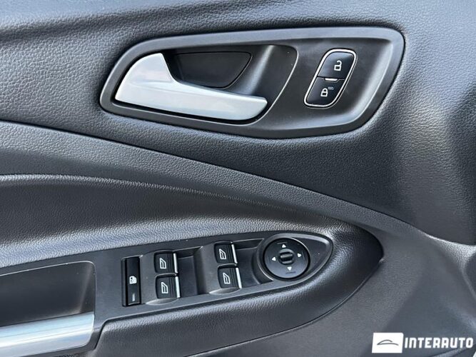 ford Kuga 2016