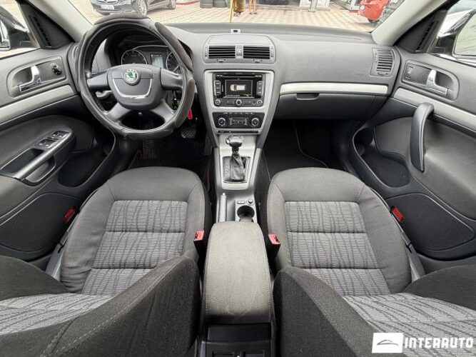 skoda Octavia 2012