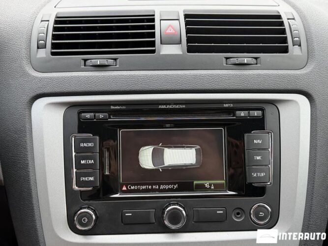 skoda Octavia 2012