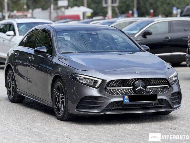 Mercedes A 180 30 mercedes A 180 2019