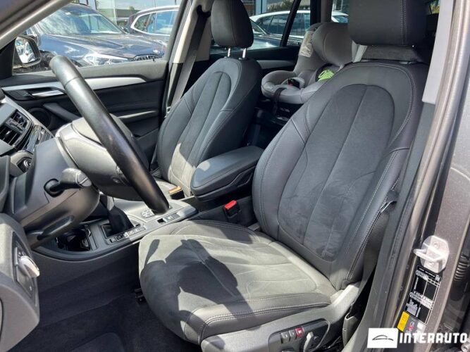 BMW X1 2.5e 42 bmw X1 2.5e 2020