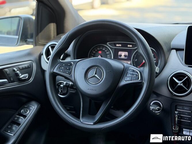 Mercedes B 180 40 mercedes B 180 2017