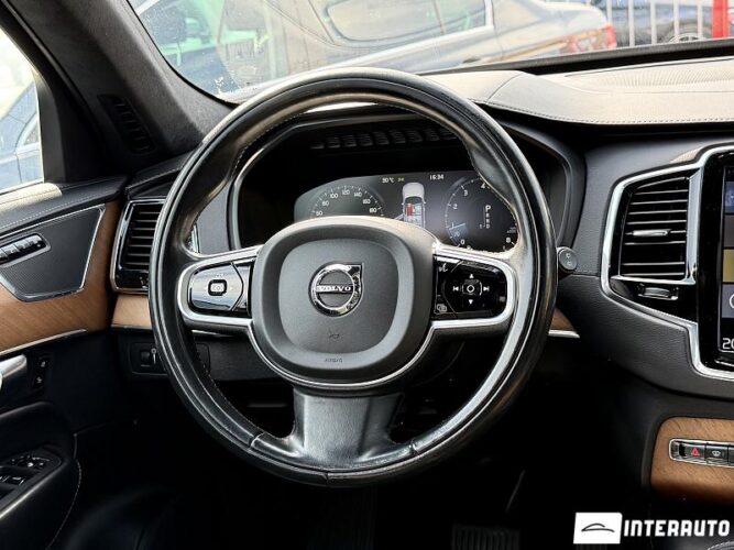 volvo XC 90 2018
