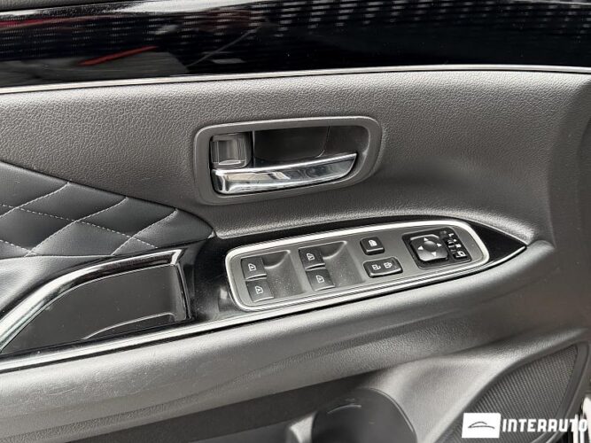 Mitsubishi Outlander 48 mitsubishi Outlander 2019