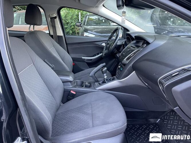 Ford Focus 48 ford Focus 2013