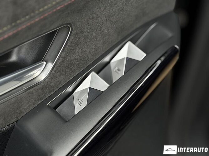 citroen DS7 2021