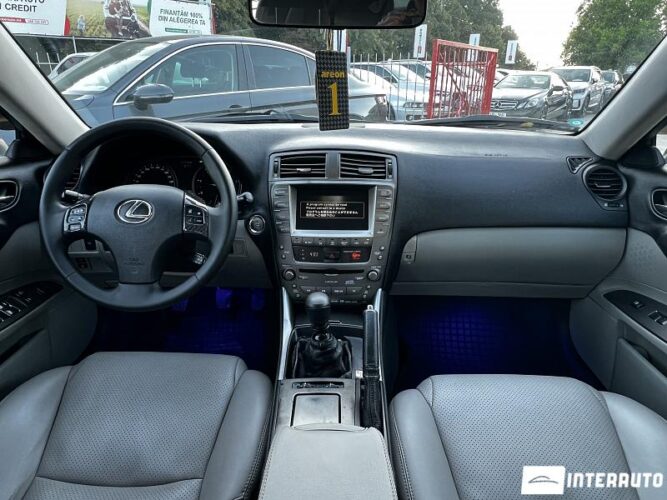 lexus IS 220d 2005