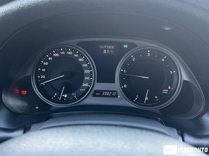 lexus IS 220d 2005