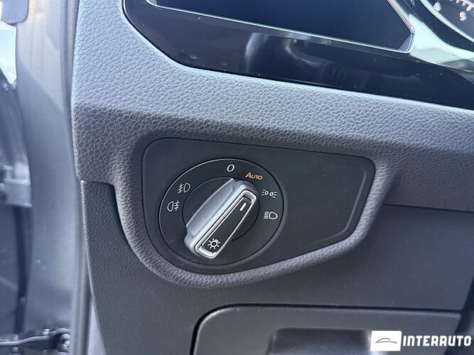 Volkswagen Touran 56 volkswagen Touran 2018