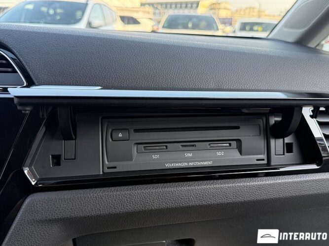 Volkswagen Touran 57 volkswagen Touran 2018