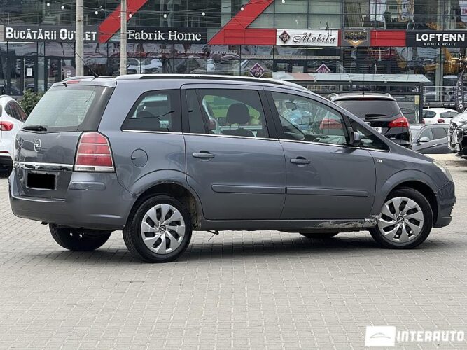 Opel Zafira 32 opel Zafira 2006