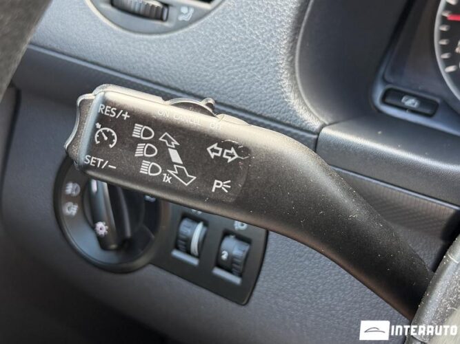Volkswagen Caddy 33 volkswagen Caddy 2012