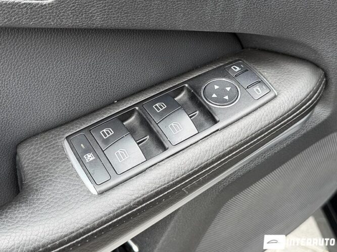 mercedes E 200 2012