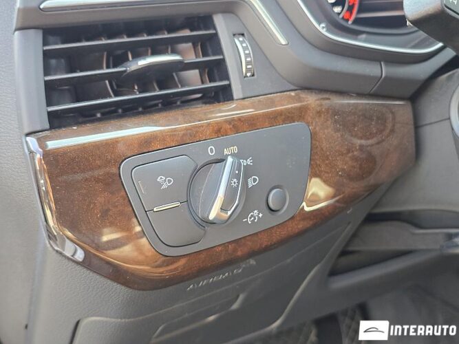 Audi A4 42 audi A4 2018