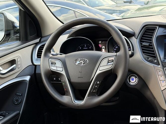 Hyundai Grand Santa Fe 46 hyundai Grand Santa Fe 2017