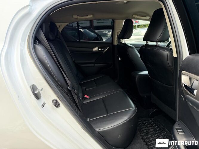 lexus CT 200h 2014