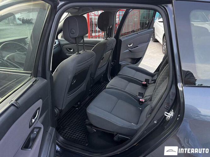 renault Grand Scenic 2010
