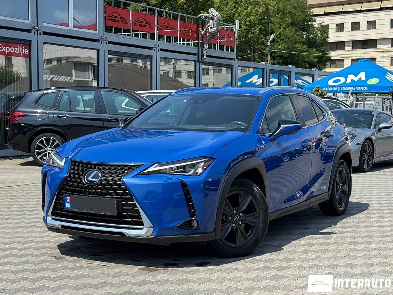 Lexus UX 250h