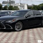 Lexus ES 300h 2022
