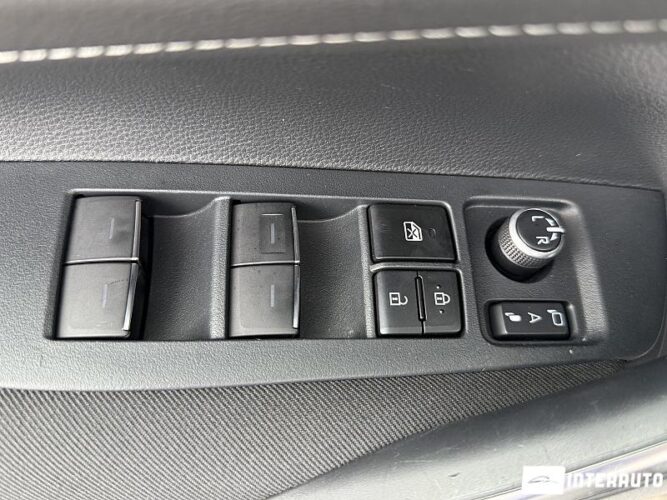 Toyota Corolla 49 toyota Corolla 2021