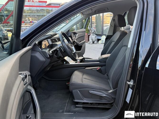 audi E-tron 2020