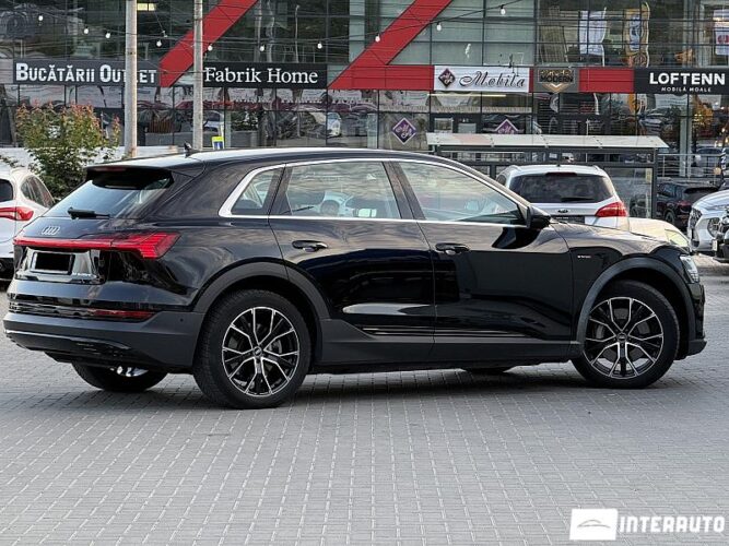 audi E-tron 2020