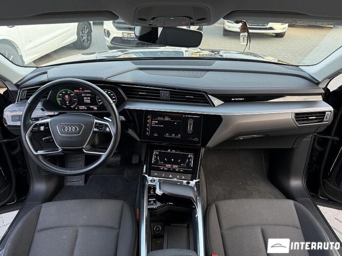 audi E-tron 2020