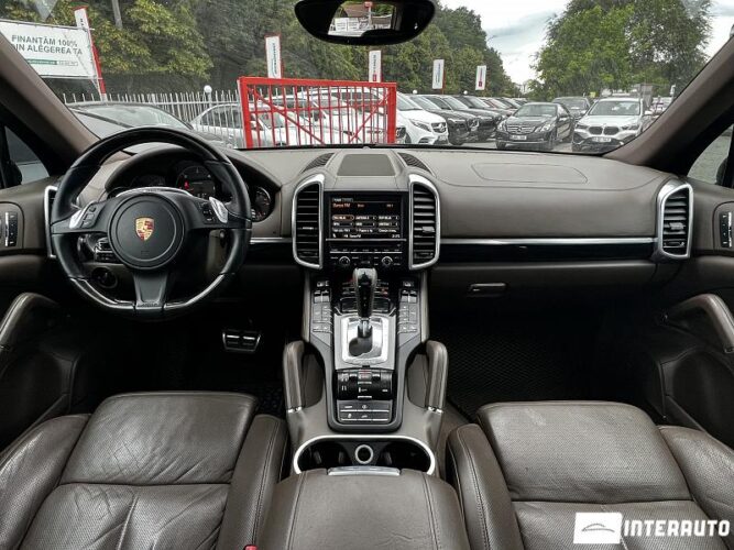 porsche Cayenne 2010