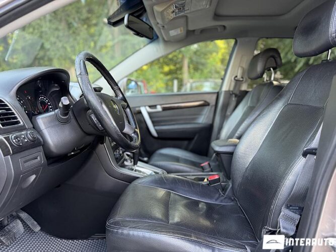 Chevrolet Captiva 36 chevrolet Captiva 2013