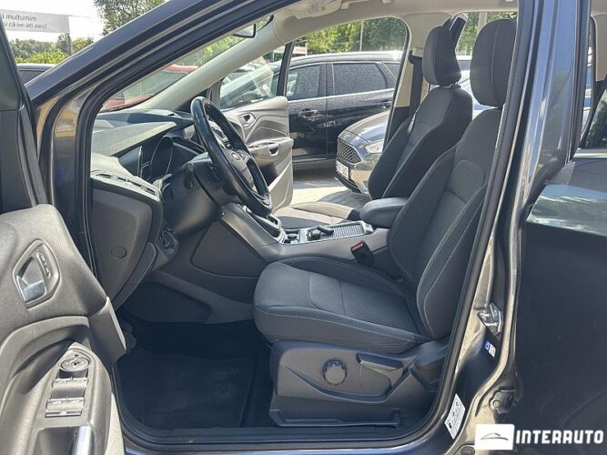 ford Kuga 2017