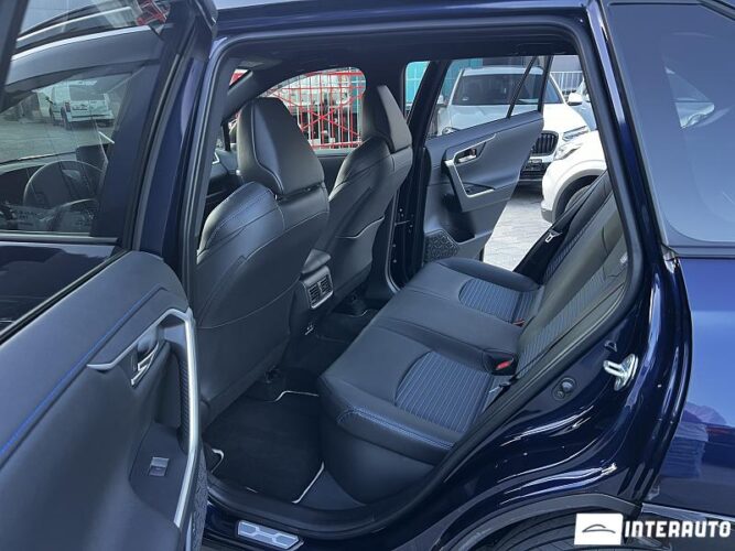 Toyota Rav-4 39 toyota Rav-4 2024
