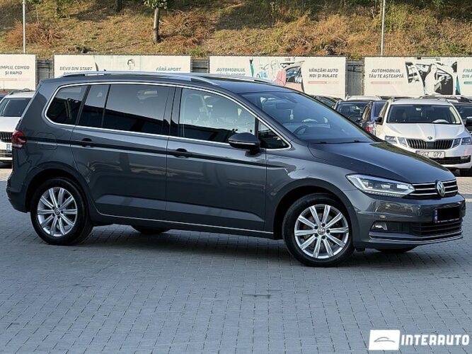 Volkswagen Touran 2018 doar la InterAuto