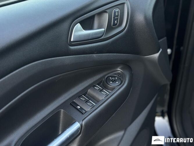 ford Kuga 2017